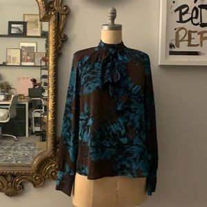 Who What Wear Floral Bow Tie Blouse NWT